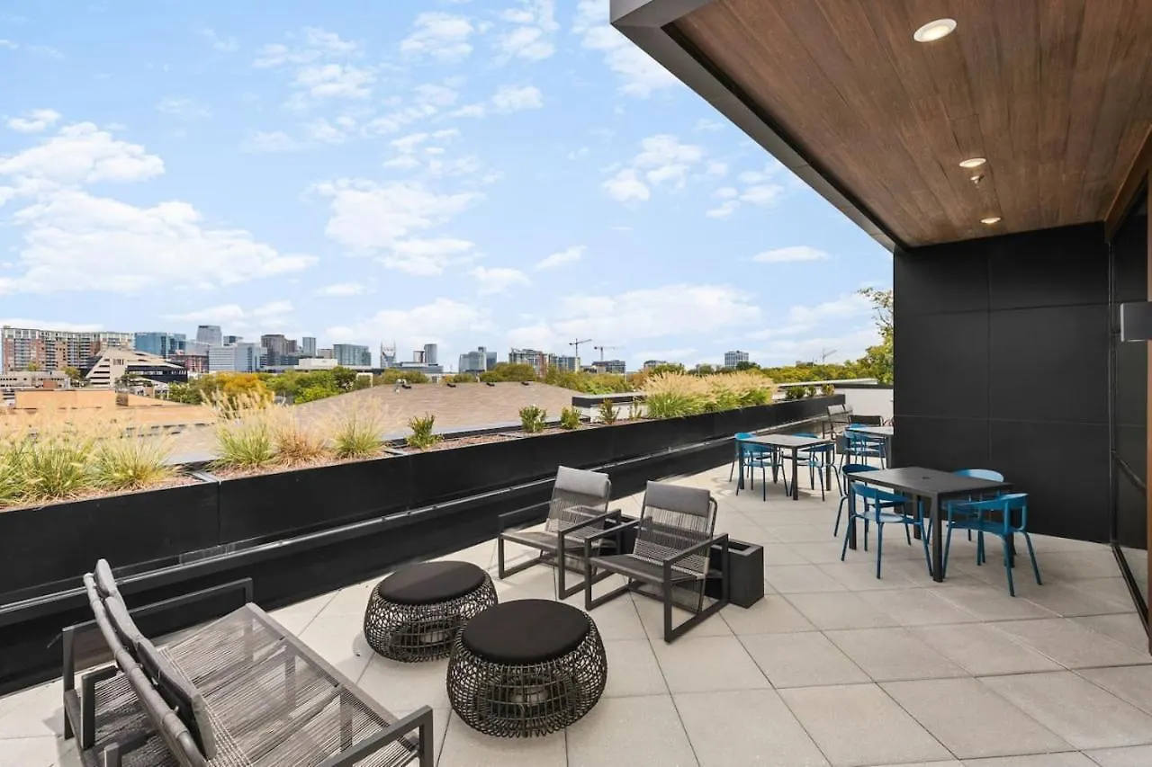 Chic Music Row Condo Rooftop Deck With City View Gym Office And More Nashville 0*,