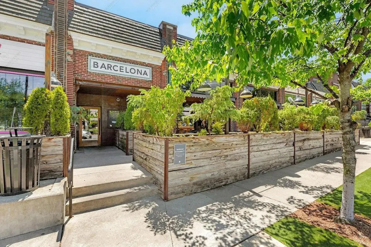 Chic Music Row Condo Rooftop Deck With City View Gym Office And More Nashville Apartament